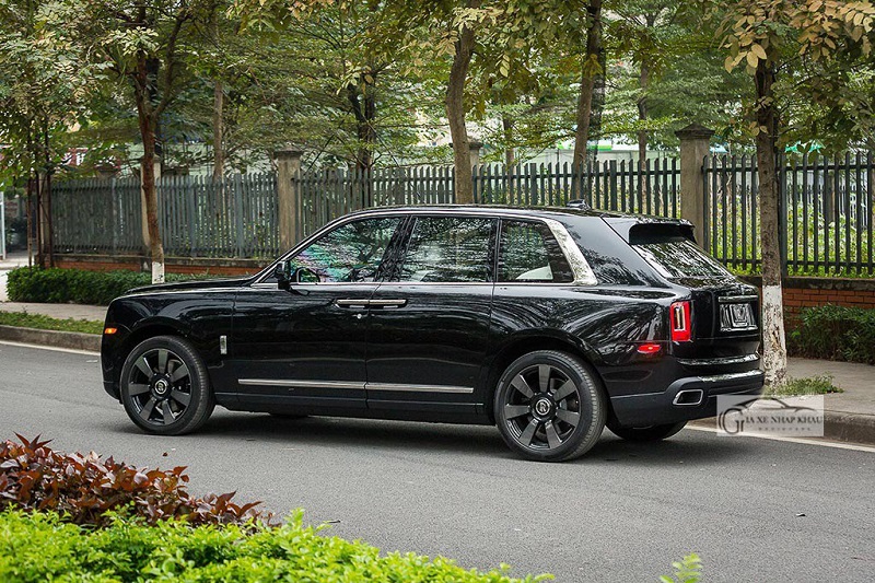 Rolls Royce Cullinan Black Badge 2022  Sontung Auto